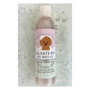 champu-rizos-perfectos-para-caniche.-cosmetica-especial-para-caniches-min